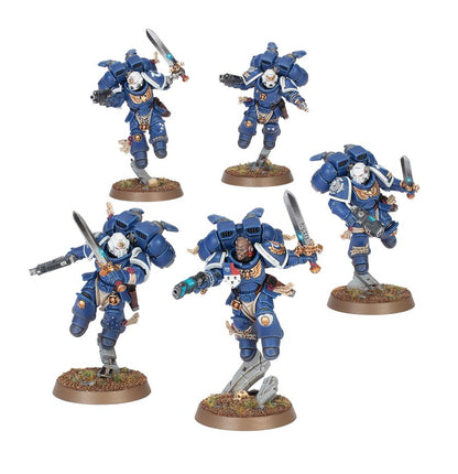 Space Marines - Vanguard Veteran Squad with Jump Packs