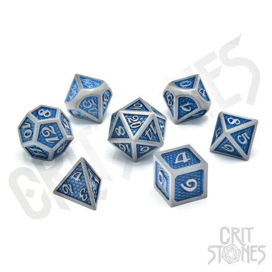 Blaues Drachenleder-Rollenspiel-Würfelset aus Metall