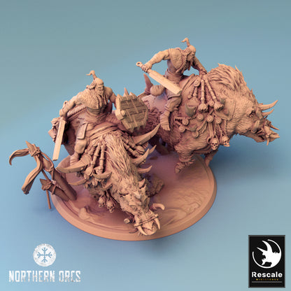 Ork-Eber zusammen