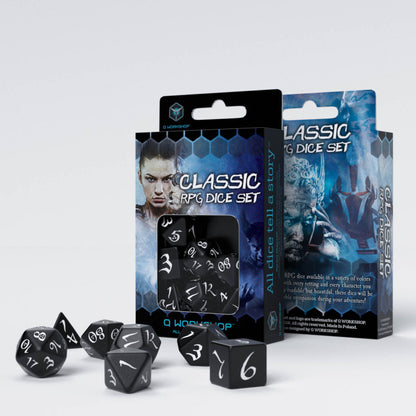 Klassisches RPG-Würfelset in Schwarz und Weiß